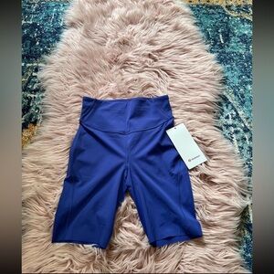 NWT Lululemon Base Pace Shorts Size 4